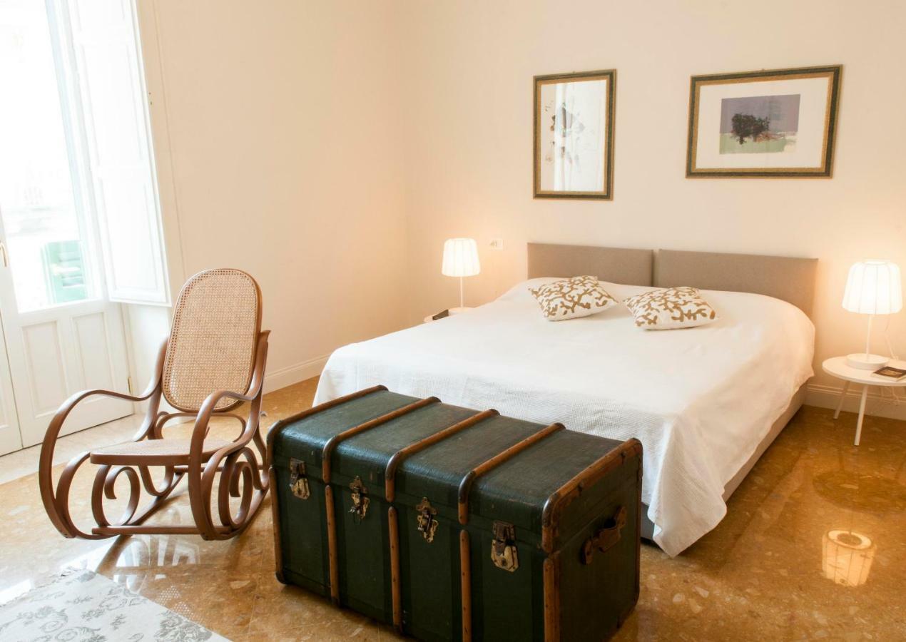 Ortigia Exclusive Apartment Syracuse Ngoại thất bức ảnh